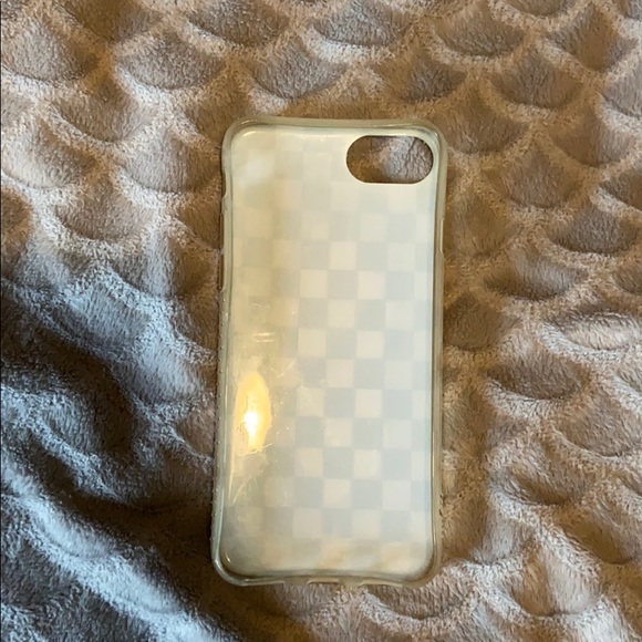 Vans off the wall checkered phone case (IPhone 7) - Picture 2 of 2